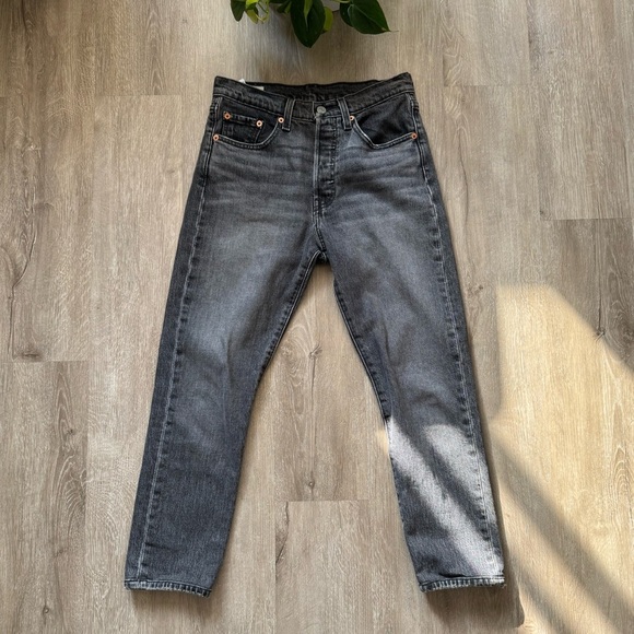 Levi’s 501 - Picture 2 of 6